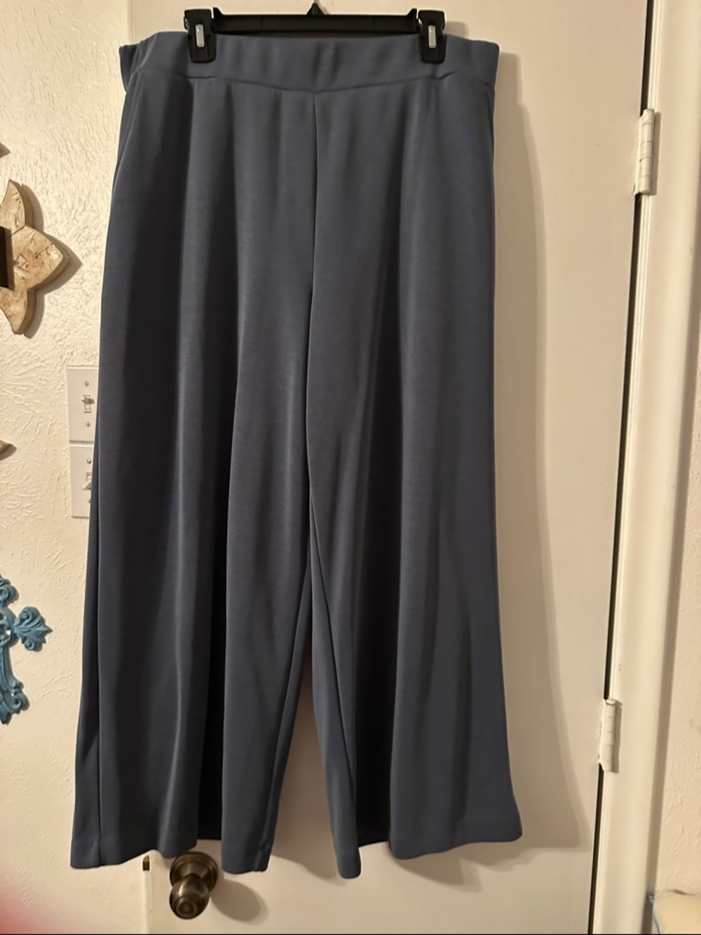Cable & Gauge Sport Slate Blue Top